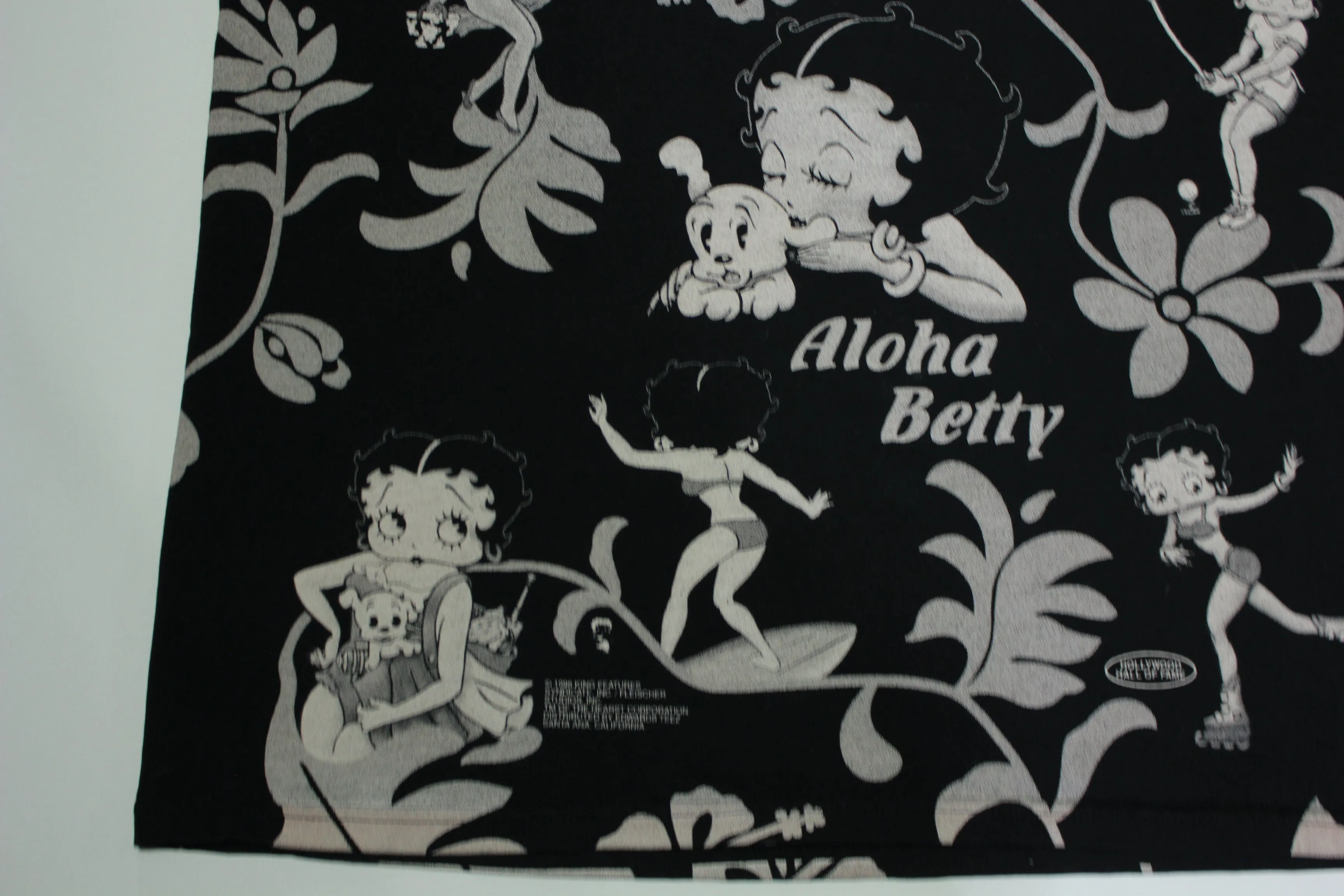 Betty Boop Hawaii Aloha 1998 Hollywood Hall of Fame AOP Vintage King Features Syndicate T-Shirt