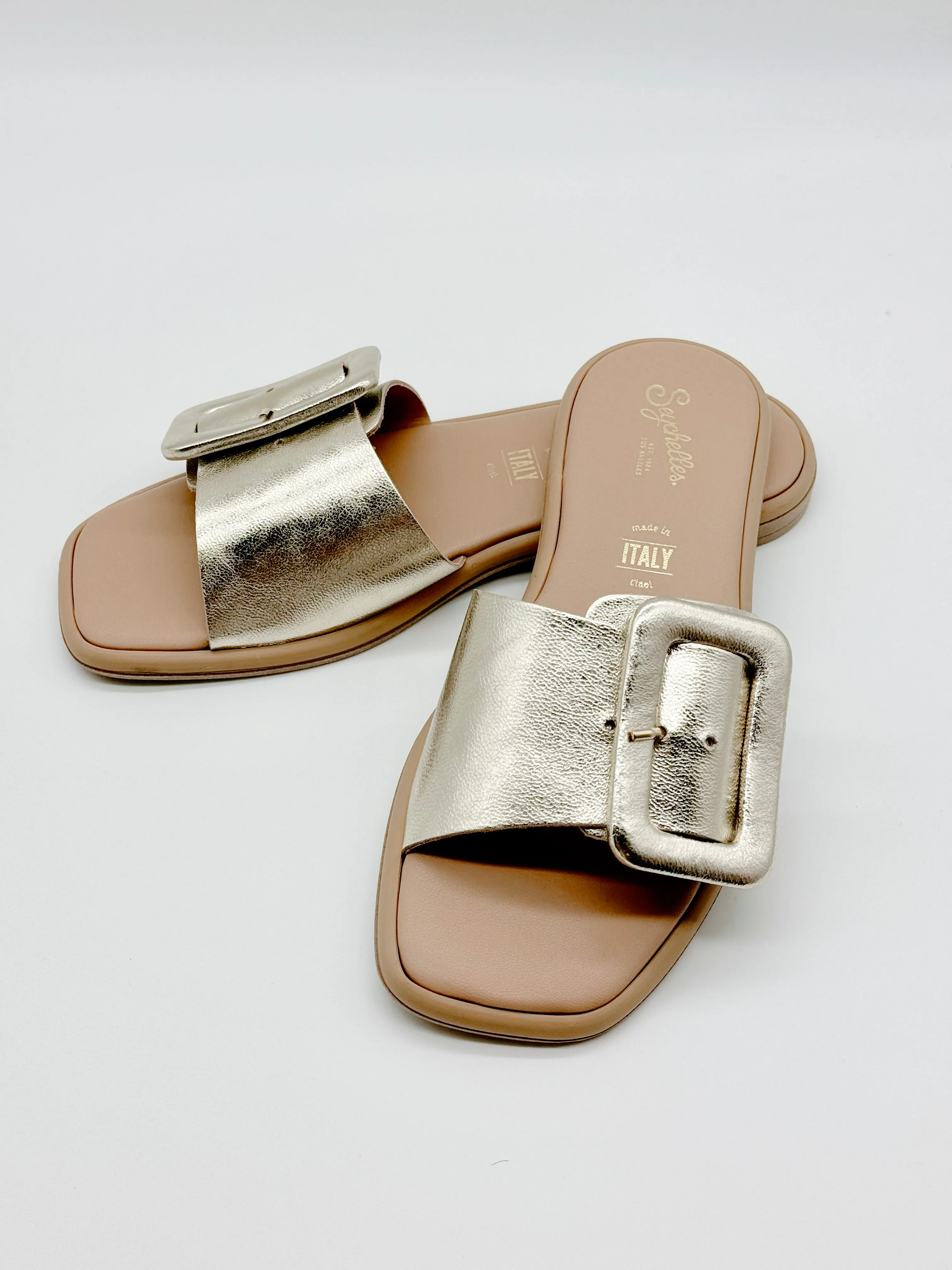 Seychelles Manhattan Sandals in Metallic Gold Leather